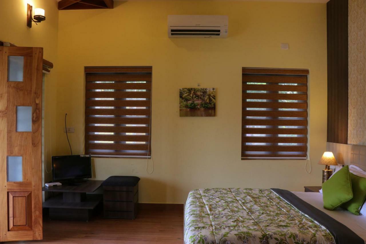 Water'S Edge Villas Alappuzha Exterior photo