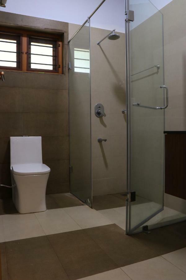 Water'S Edge Villas Alappuzha Exterior photo