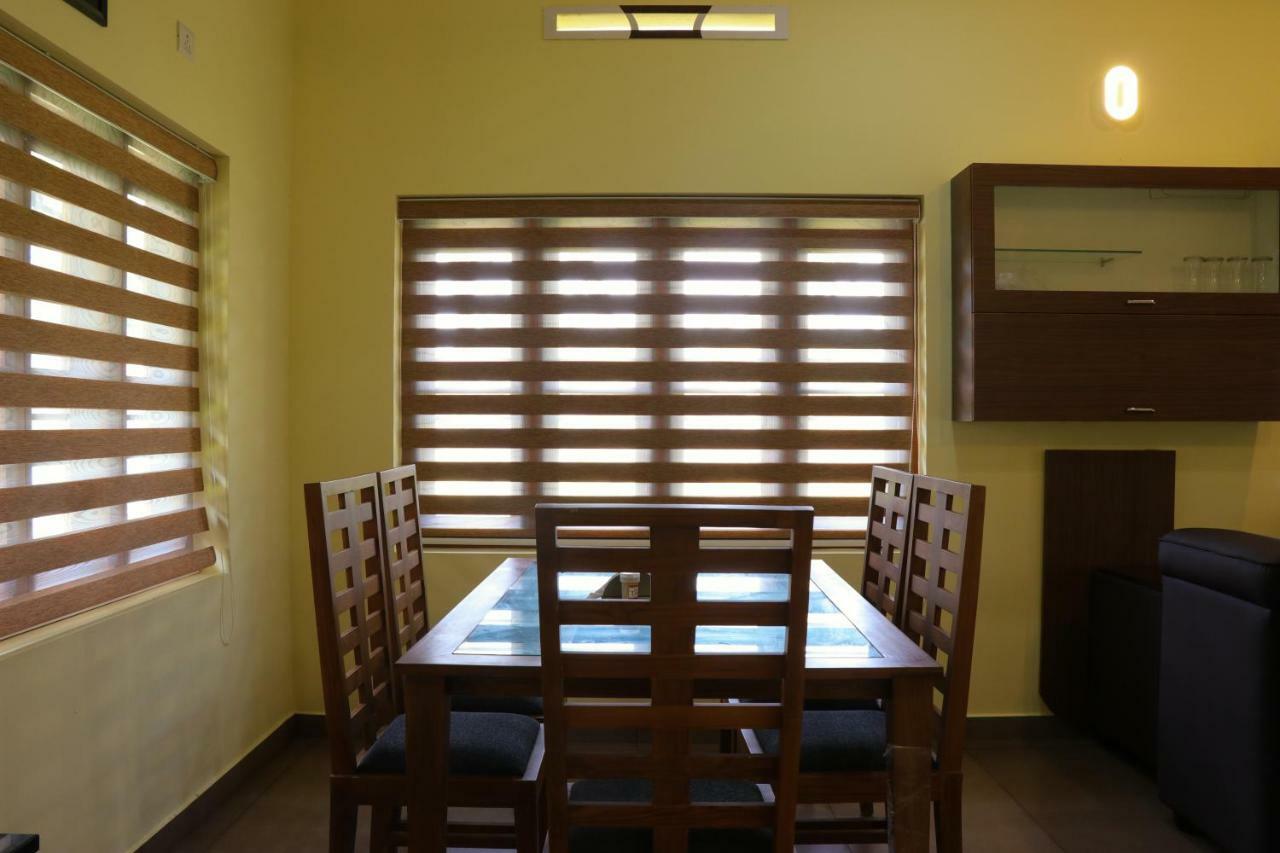 Water'S Edge Villas Alappuzha Exterior photo
